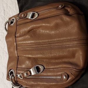 B makowsky leather cross body bag